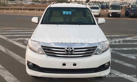 Buy Import Toyota Fortuner White Car in Import - Dubai in Antigua Buy Import Toyota Fortuner White Car in Import - Dubai in Antigua