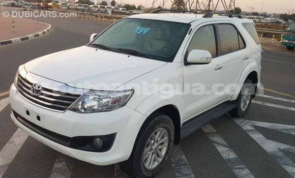 Buy Import Toyota Fortuner White Car in Import - Dubai in Antigua Buy Import Toyota Fortuner White Car in Import - Dubai in Antigua