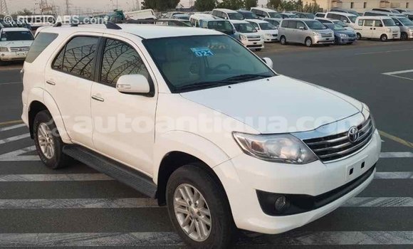 Buy Import Toyota Fortuner White Car in Import - Dubai in Antigua Buy Import Toyota Fortuner White Car in Import - Dubai in Antigua