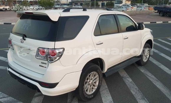 Buy Import Toyota Fortuner White Car in Import - Dubai in Antigua Buy Import Toyota Fortuner White Car in Import - Dubai in Antigua