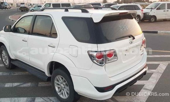 Buy Import Toyota Fortuner White Car in Import - Dubai in Antigua Buy Import Toyota Fortuner White Car in Import - Dubai in Antigua