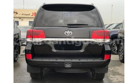 Buy Import Toyota Land Cruiser Black Car in Import - Dubai in Antigua Buy Import Toyota Land Cruiser Black Car in Import - Dubai in Antigua