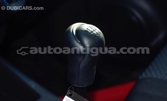 Buy Import Toyota Hilux White Car in Import - Dubai in Antigua Buy Import Toyota Hilux White Car in Import - Dubai in Antigua