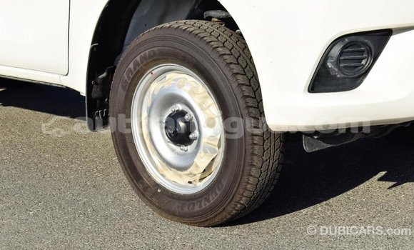 Buy Import Toyota Hilux White Car in Import - Dubai in Antigua Buy Import Toyota Hilux White Car in Import - Dubai in Antigua
