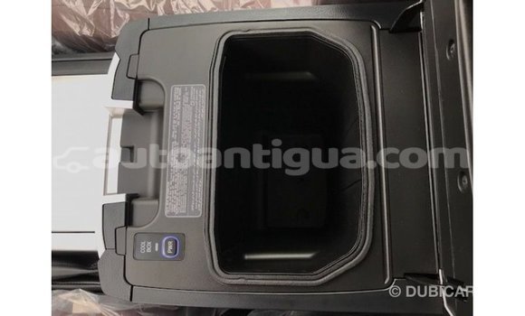 Buy Import Toyota Land Cruiser White Car in Import - Dubai in Antigua Buy Import Toyota Land Cruiser White Car in Import - Dubai in Antigua