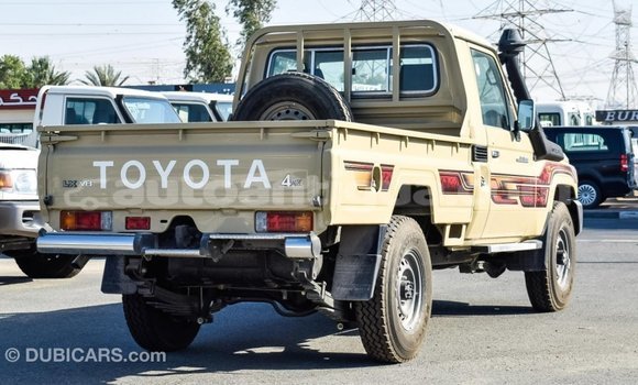 Buy Import Toyota Land Cruiser Beige Car in Import - Dubai in Antigua Buy Import Toyota Land Cruiser Beige Car in Import - Dubai in Antigua