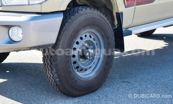Buy Import Toyota Land Cruiser Beige Car in Import - Dubai in Antigua Buy Import Toyota Land Cruiser Beige Car in Import - Dubai in Antigua