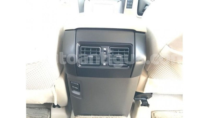 Big with watermark toyota prado antigua import dubai 3043