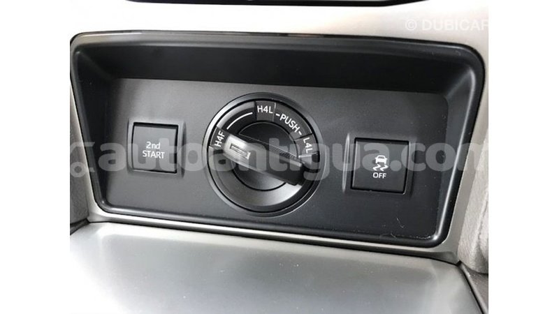 Big with watermark toyota prado antigua import dubai 3043