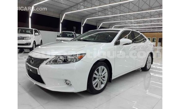 Buy Import Lexus ES White Car in Import - Dubai in Antigua Buy Import Lexus ES White Car in Import - Dubai in Antigua
