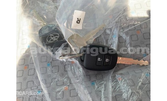 Buy Import Toyota Hiace White Car in Import - Dubai in Antigua Buy Import Toyota Hiace White Car in Import - Dubai in Antigua