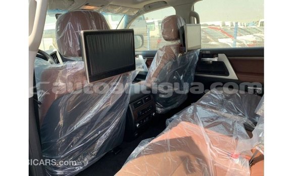 Buy Import Toyota Land Cruiser Black Car in Import - Dubai in Antigua Buy Import Toyota Land Cruiser Black Car in Import - Dubai in Antigua