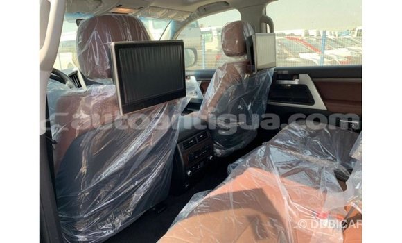 Buy Import Toyota Land Cruiser Black Car in Import - Dubai in Antigua Buy Import Toyota Land Cruiser Black Car in Import - Dubai in Antigua