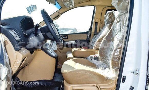 Buy Import Hyundai Accent White Car in Import - Dubai in Antigua Buy Import Hyundai Accent White Car in Import - Dubai in Antigua