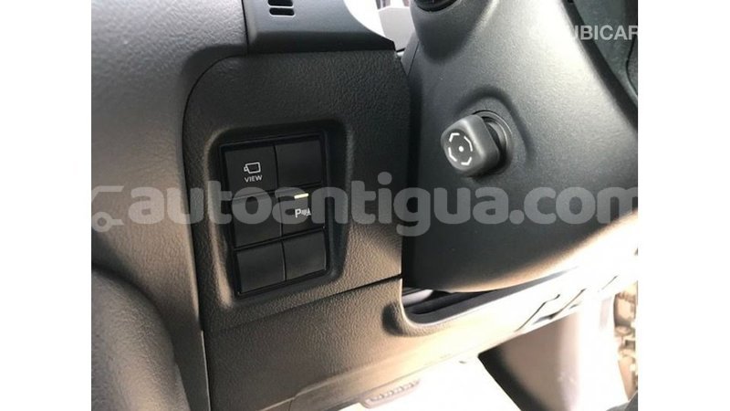 Big with watermark toyota prado antigua import dubai 3058