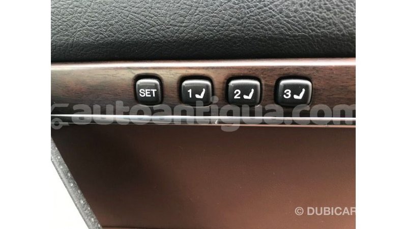 Big with watermark toyota land cruiser antigua import dubai 3061