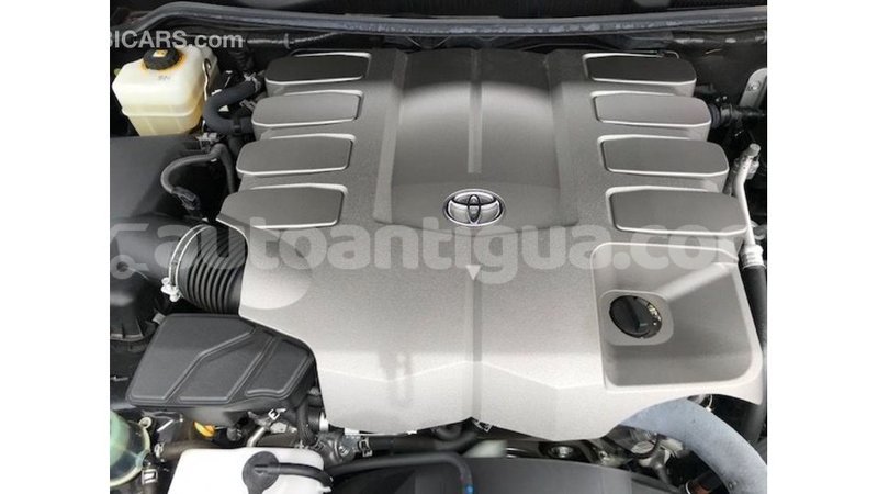 Big with watermark toyota land cruiser antigua import dubai 3061