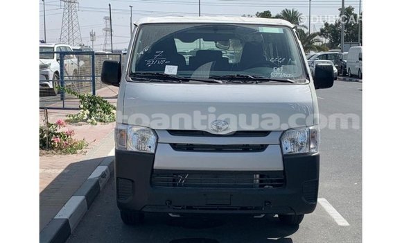 Buy Import Toyota Hiace White Car in Import - Dubai in Antigua Buy Import Toyota Hiace White Car in Import - Dubai in Antigua