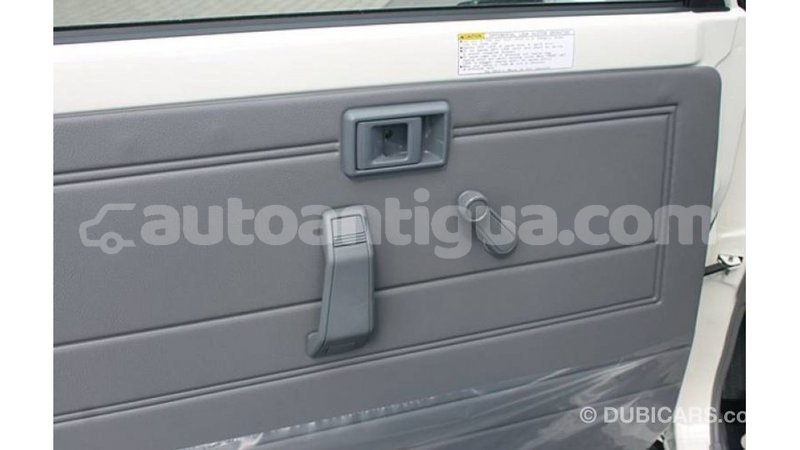 Big with watermark toyota land cruiser antigua import dubai 3066