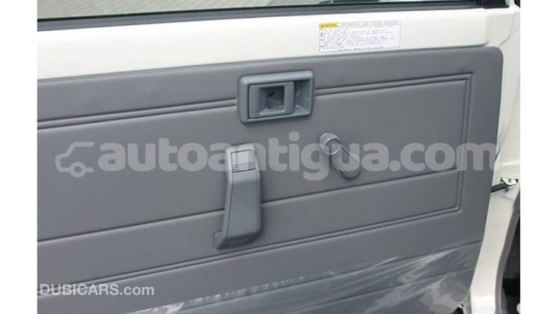 Big with watermark toyota land cruiser antigua import dubai 3066