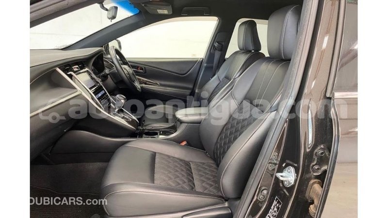 Big with watermark toyota harrier antigua import dubai 3070