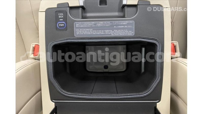 Big with watermark toyota land cruiser antigua import dubai 3081