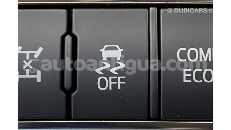 Big with watermark toyota land cruiser antigua import dubai 3081