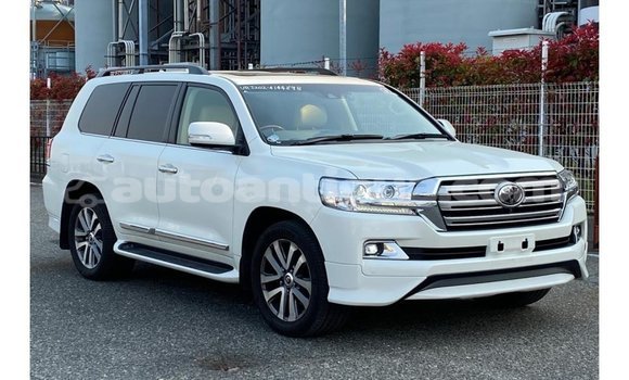 Buy Import Toyota Land Cruiser White Car in Import - Dubai in Antigua Buy Import Toyota Land Cruiser White Car in Import - Dubai in Antigua