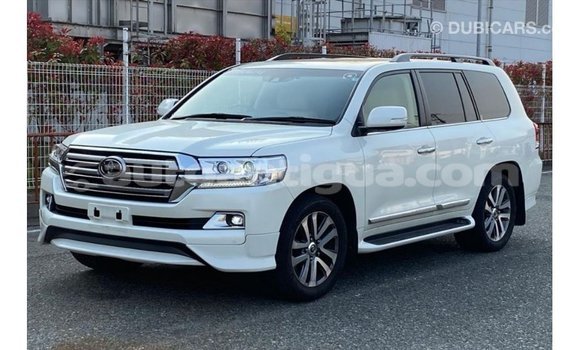 Buy Import Toyota Land Cruiser White Car in Import - Dubai in Antigua Buy Import Toyota Land Cruiser White Car in Import - Dubai in Antigua