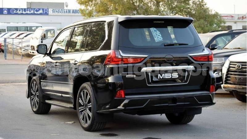 Big with watermark lexus lx antigua import dubai 3087