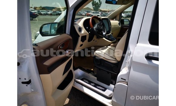 Buy Import Mercedes-Benz Vito White Car in Import - Dubai in Antigua Buy Import Mercedes-Benz Vito White Car in Import - Dubai in Antigua