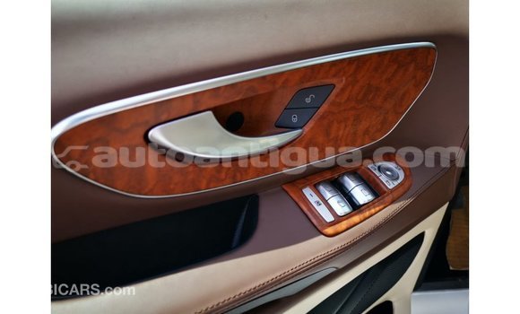 Buy Import Mercedes-Benz Vito White Car in Import - Dubai in Antigua Buy Import Mercedes-Benz Vito White Car in Import - Dubai in Antigua