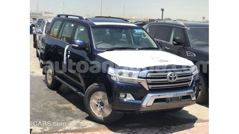 Big with watermark toyota land cruiser antigua import dubai 3107