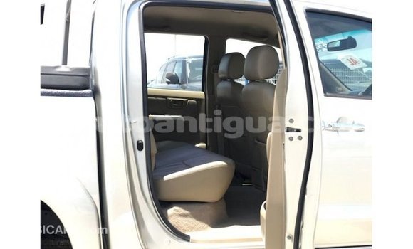 Buy Import Toyota Hilux Other Car in Import - Dubai in Antigua Buy Import Toyota Hilux Other Car in Import - Dubai in Antigua
