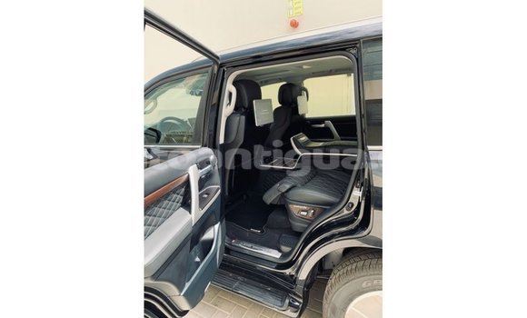 Buy Import Toyota Land Cruiser Black Car in Import - Dubai in Antigua Buy Import Toyota Land Cruiser Black Car in Import - Dubai in Antigua