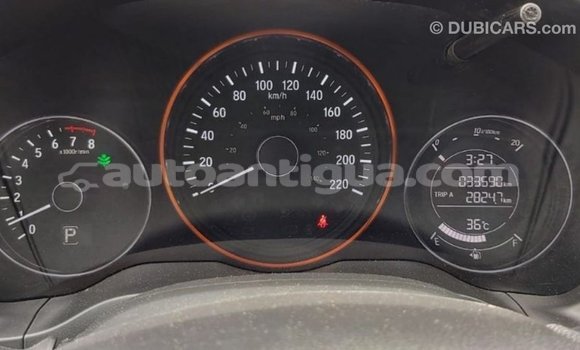 Buy Import Honda C White Bike in Import - Dubai in Antigua Buy Import Honda C White Bike in Import - Dubai in Antigua