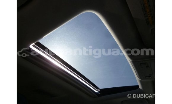Buy Import Toyota Land Cruiser White Car in Import - Dubai in Antigua Buy Import Toyota Land Cruiser White Car in Import - Dubai in Antigua