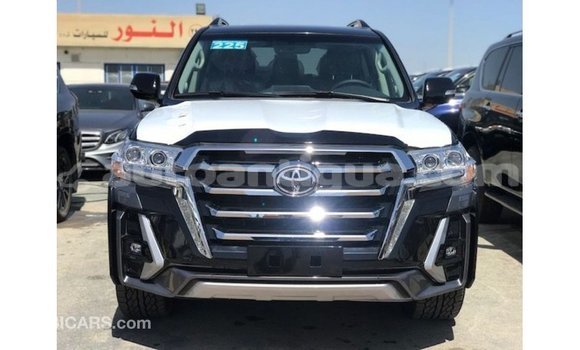 Buy Import Toyota Land Cruiser Black Car in Import - Dubai in Antigua Buy Import Toyota Land Cruiser Black Car in Import - Dubai in Antigua