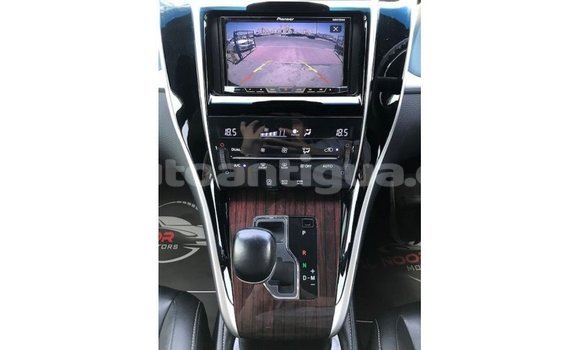 Buy Import Toyota Harrier Brown Car in Import - Dubai in Antigua Buy Import Toyota Harrier Brown Car in Import - Dubai in Antigua