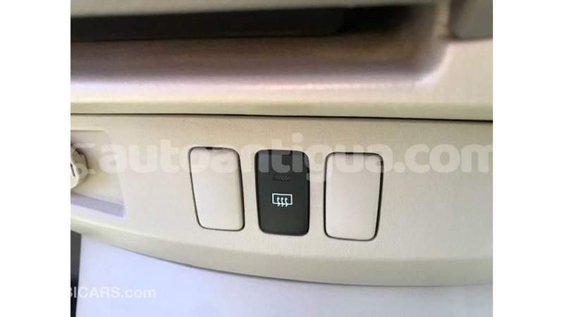 Big with watermark toyota hilux antigua import dubai 3142