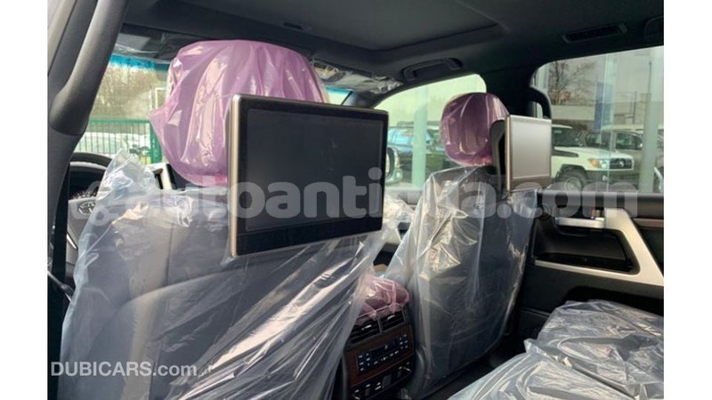 Big with watermark toyota land cruiser antigua import dubai 3145