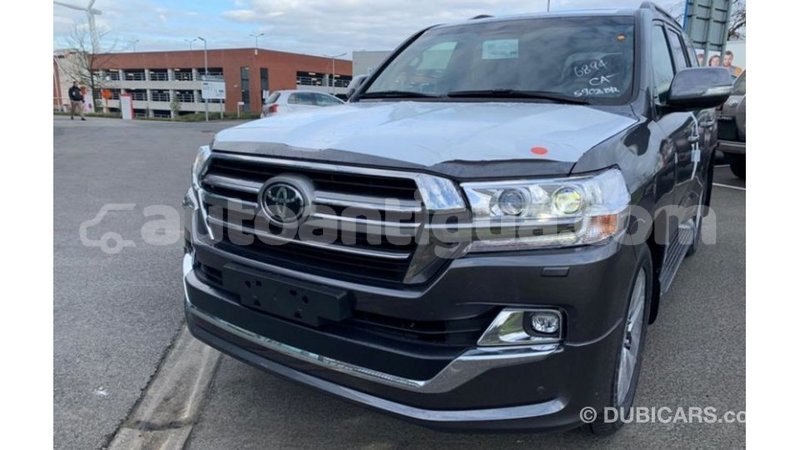 Big with watermark toyota land cruiser antigua import dubai 3145