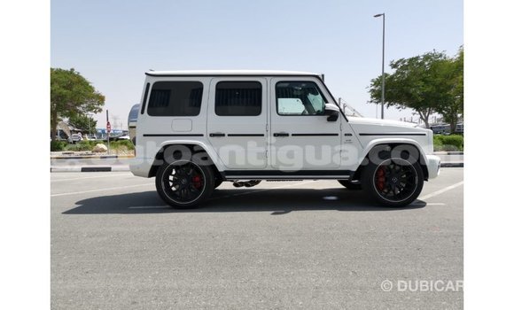 Buy Import Mercedes-Benz 190 (W201) White Car in Import - Dubai in Antigua Buy Import Mercedes-Benz 190 (W201) White Car in Import - Dubai in Antigua