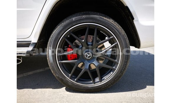 Buy Import Mercedes-Benz 190 (W201) White Car in Import - Dubai in Antigua Buy Import Mercedes-Benz 190 (W201) White Car in Import - Dubai in Antigua