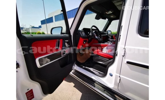 Buy Import Mercedes-Benz 190 (W201) White Car in Import - Dubai in Antigua Buy Import Mercedes-Benz 190 (W201) White Car in Import - Dubai in Antigua