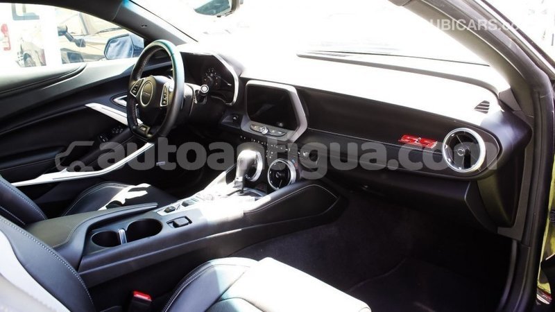 Big with watermark chevrolet camaro antigua import dubai 3172