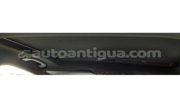 Buy Import Mercedes-Benz GLC White Car in Import - Dubai in Antigua Buy Import Mercedes-Benz GLC White Car in Import - Dubai in Antigua