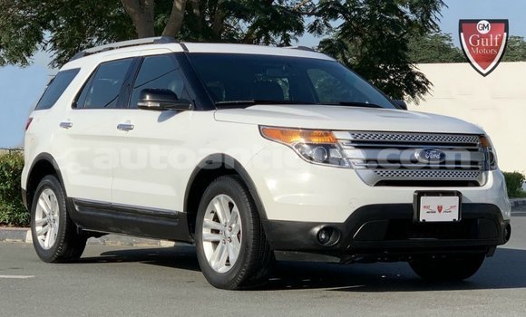Buy Import Ford Explorer White Car in Import - Dubai in Antigua