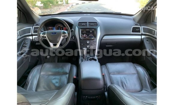 Buy Import Ford Explorer White Car in Import - Dubai in Antigua Buy Import Ford Explorer White Car in Import - Dubai in Antigua