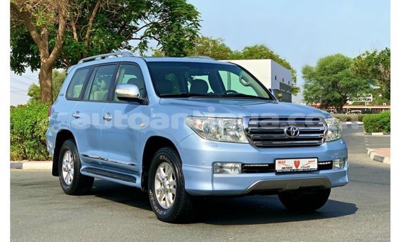 Buy Import Toyota Land Cruiser Blue Car in Import - Dubai in Antigua Buy Import Toyota Land Cruiser Blue Car in Import - Dubai in Antigua